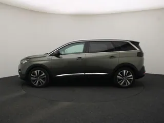PEUGEOT 5008 GT-Line