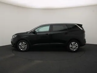 PEUGEOT 5008 Executive