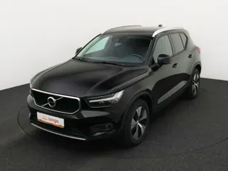 VOLVO XC40 Momentum Pro