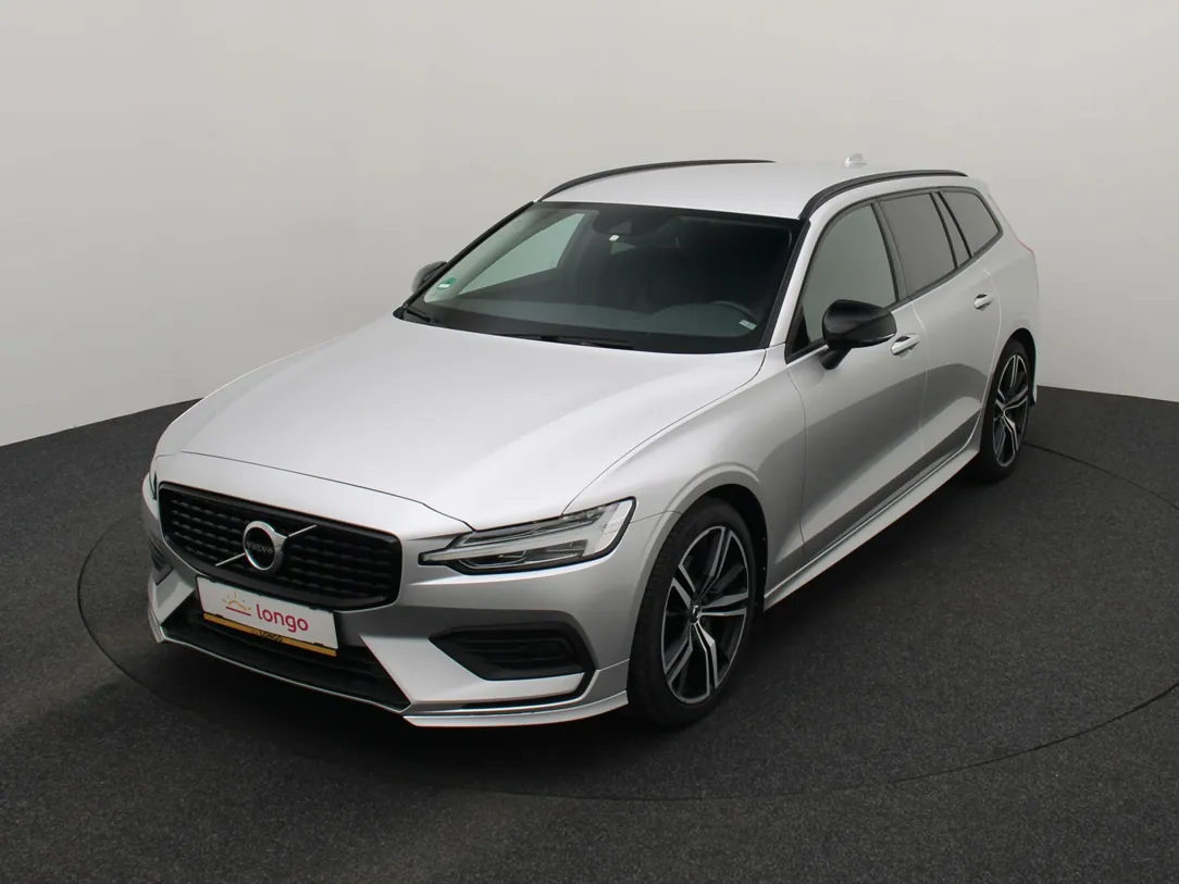 VOLVO V60 Momentum Advantage
