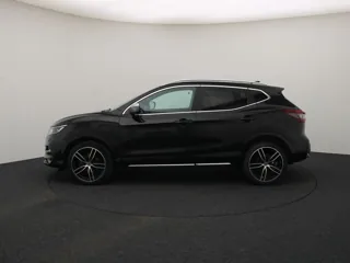 NISSAN QASHQAI Tekna Plus