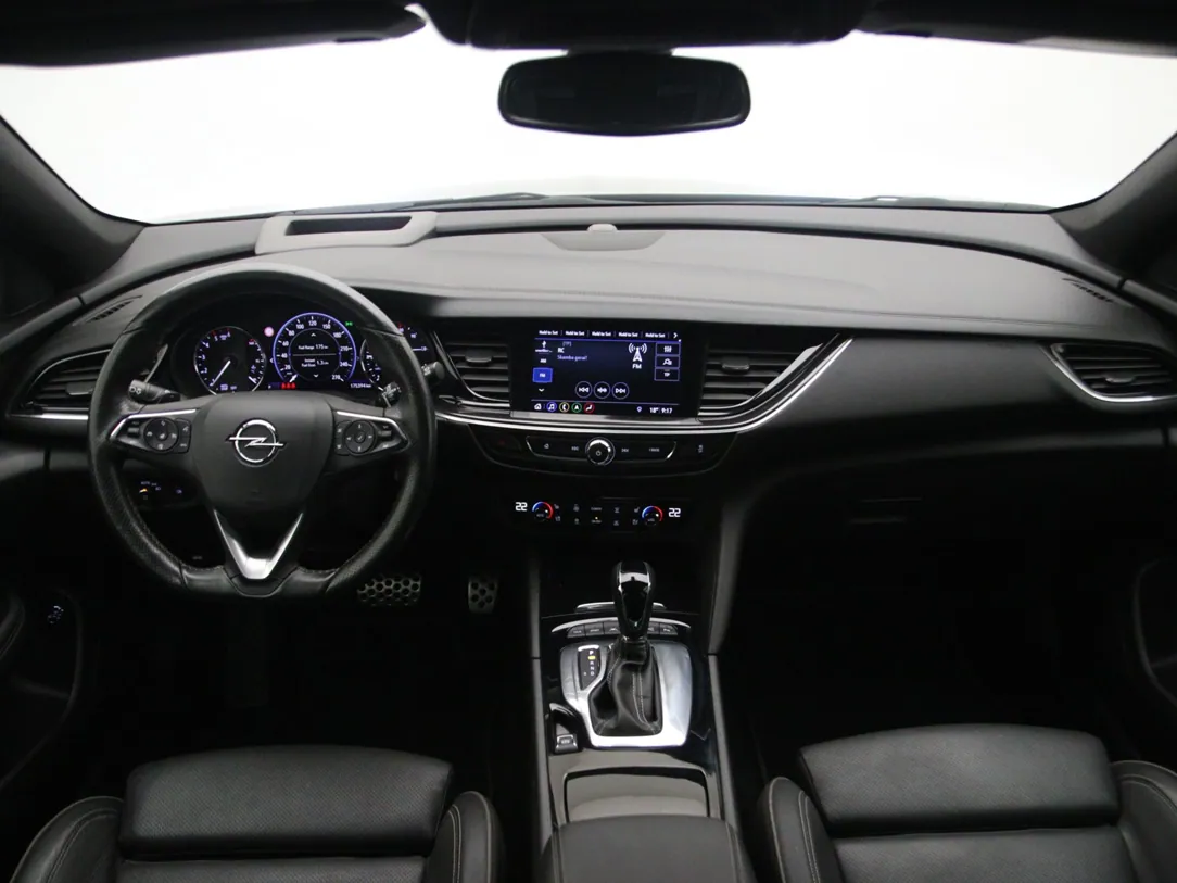 OPEL INSIGNIA GSi 4x4