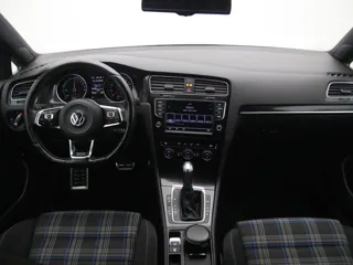 VOLKSWAGEN GOLF 7 GTE