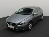 VOLVO V40 Momentum