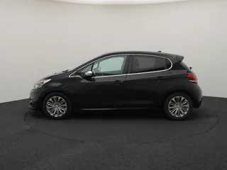 PEUGEOT 208 Allure