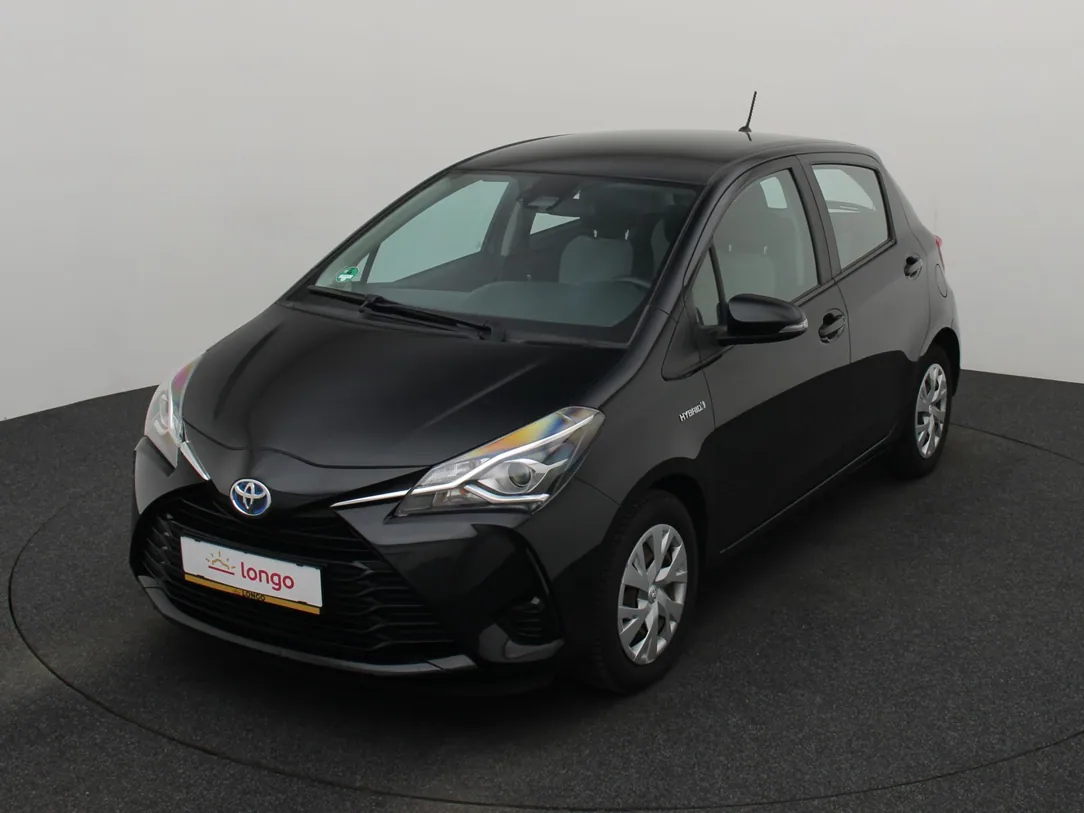 TOYOTA YARIS Active