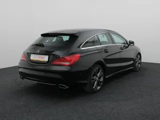 MERCEDES BENZ CLA200 Ambition
