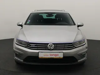 VOLKSWAGEN PASSAT B8 GTE Connected Series Plus