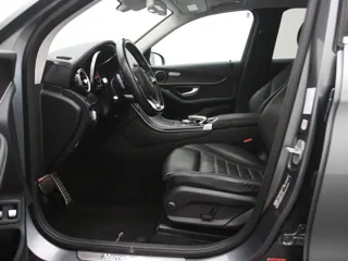 MERCEDES BENZ GLC250 AMG Line