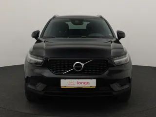 VOLVO XC40 R-Design