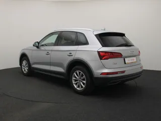 AUDI Q5 quattro