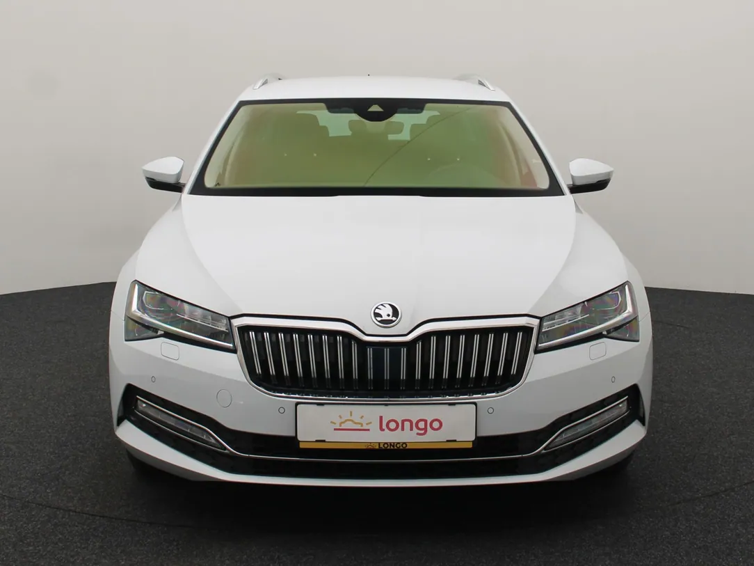 SKODA SUPERB Style