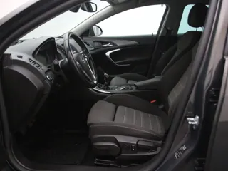OPEL INSIGNIA Business+