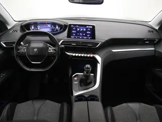 PEUGEOT 5008 Allure
