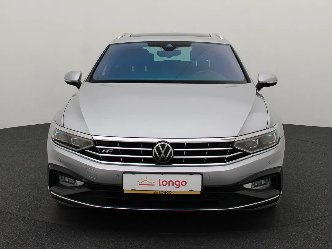VOLKSWAGEN PASSAT B8 R-Line Business +