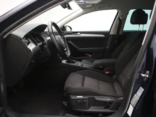 VOLKSWAGEN PASSAT B8 Business Edition