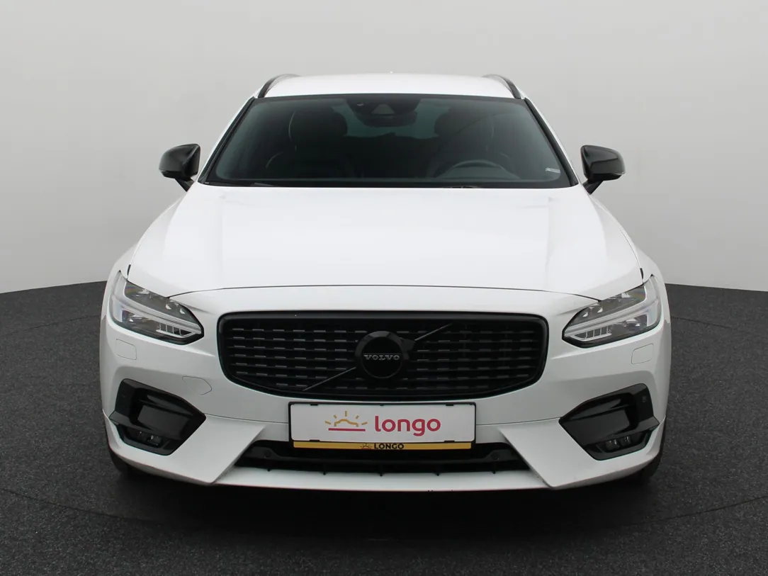 VOLVO V90 R-Design