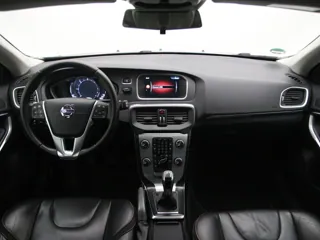 VOLVO V40 Ocean Race Business