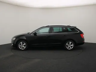 SKODA OCTAVIA Style