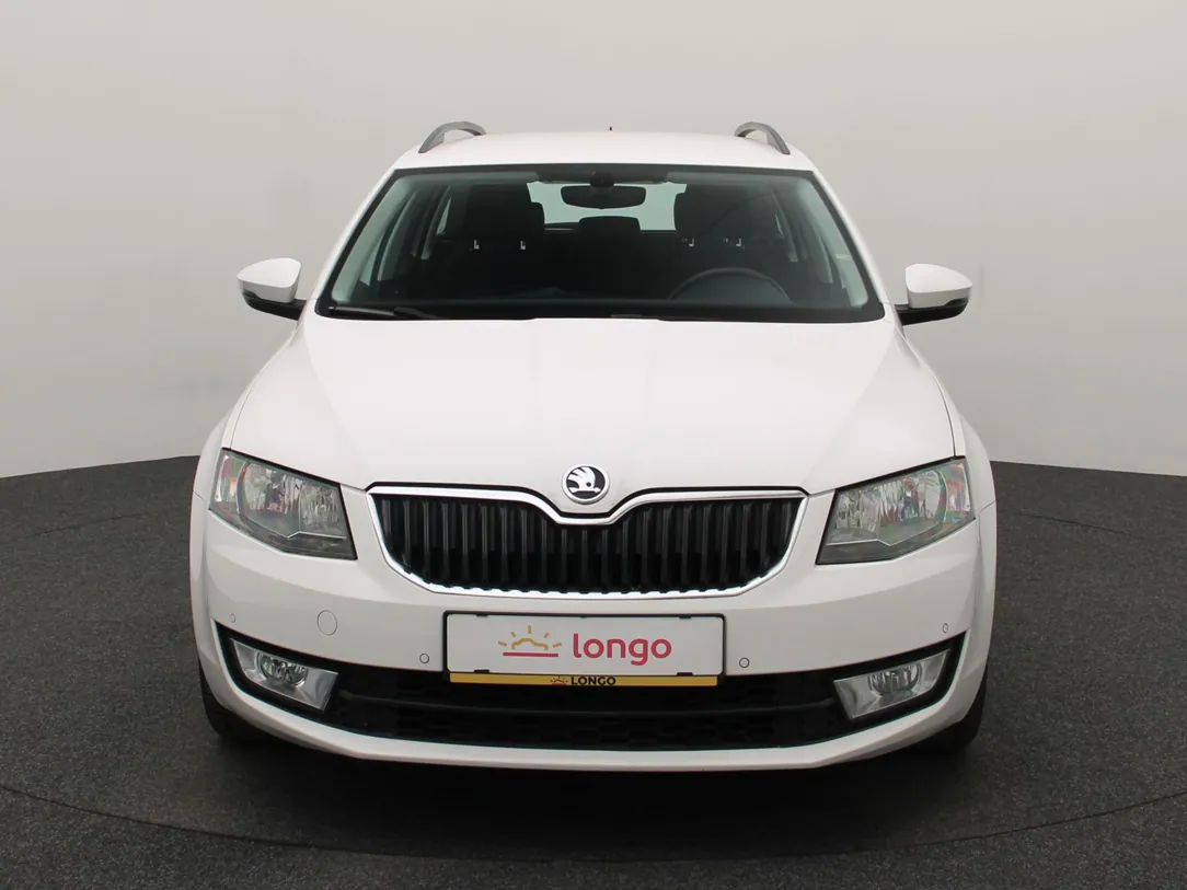 SKODA OCTAVIA Ambition Business