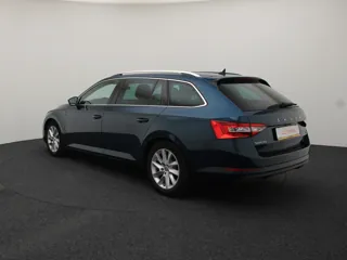 SKODA SUPERB Style Corporate Plus