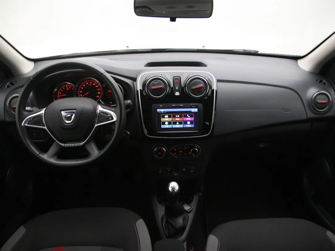 DACIA SANDERO Tech Road