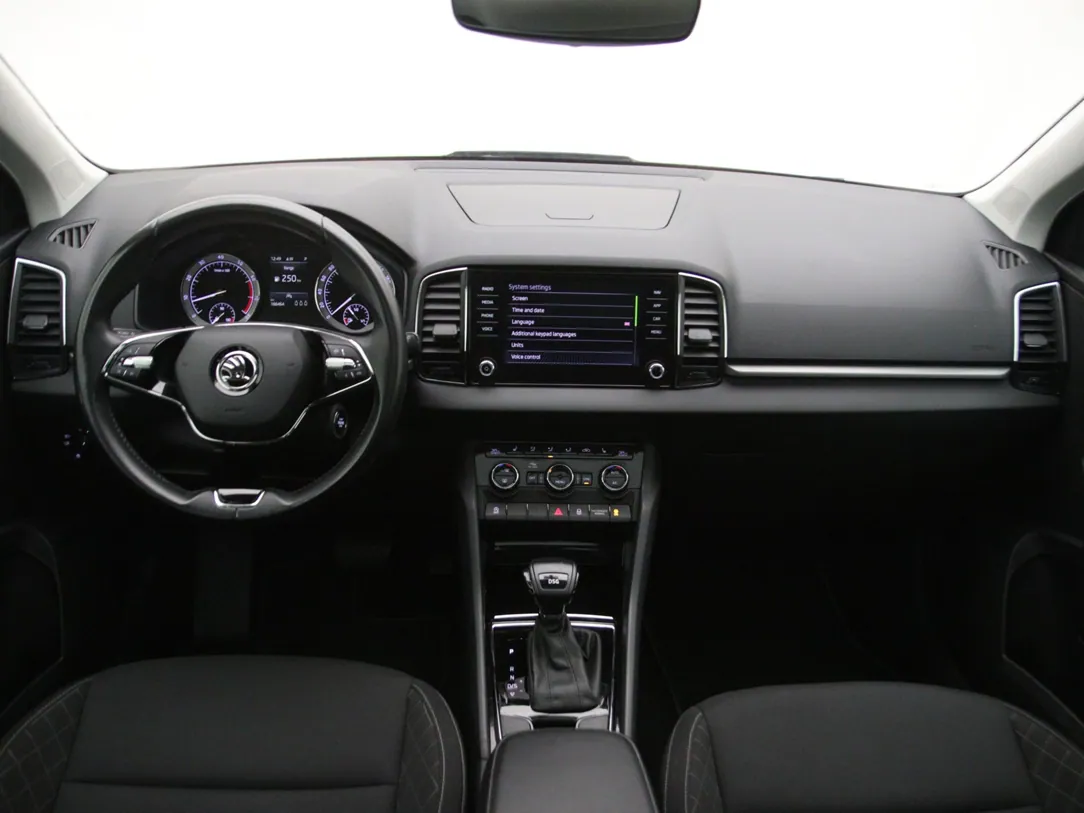 SKODA KAROQ Business Edition
