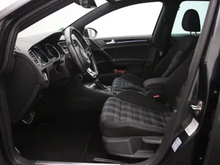 VOLKSWAGEN GOLF 7 GTE