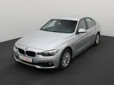BMW 320 Essential