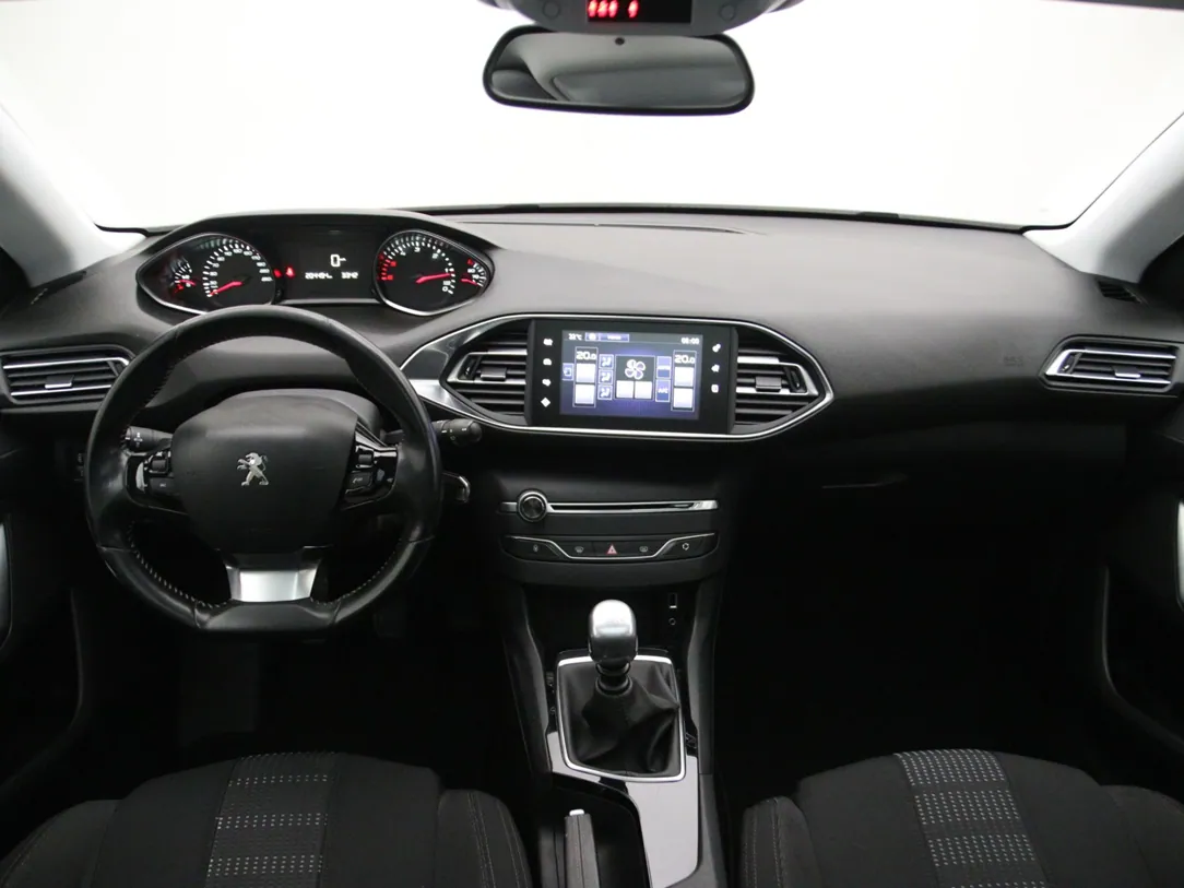 PEUGEOT 308 Executive Pack