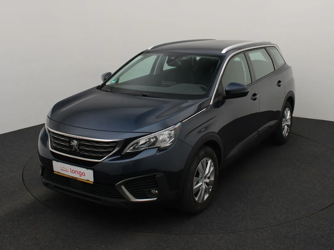 PEUGEOT 5008 Executive