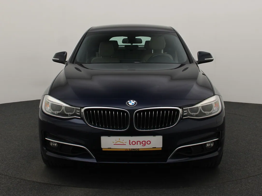 BMW 320 Luxury