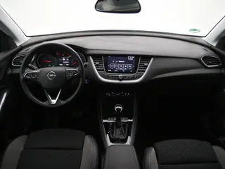 OPEL GRANDLAND X Business Executive