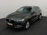 VOLVO XC60 Momentum