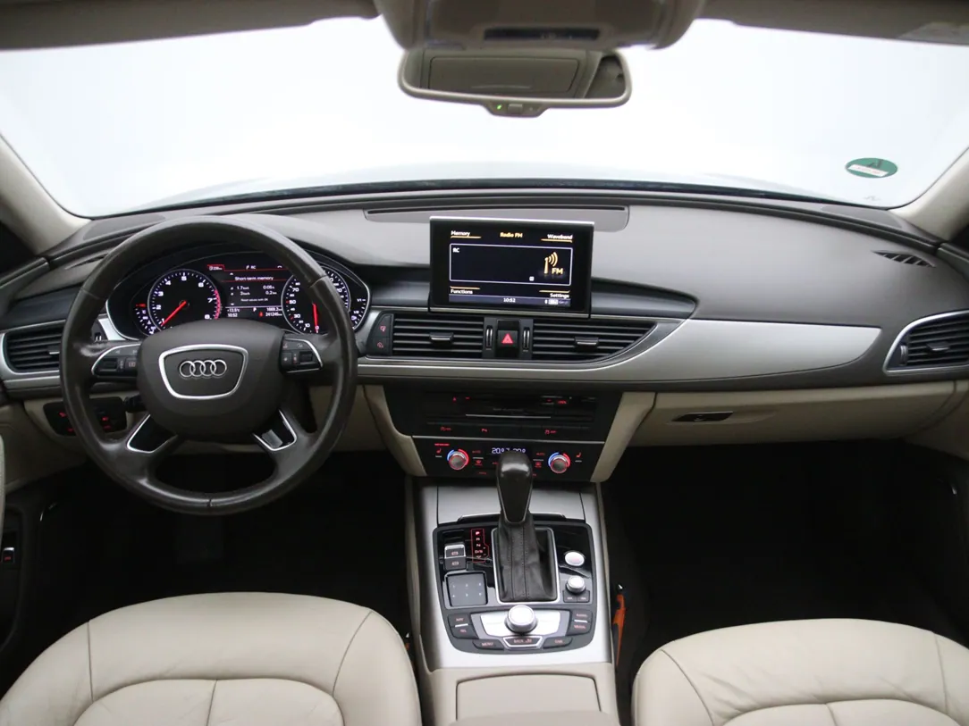 AUDI A6 Premium Edition