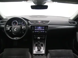 SKODA SUPERB Style