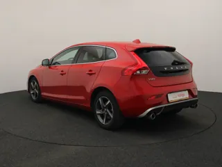 VOLVO V40 R-Design