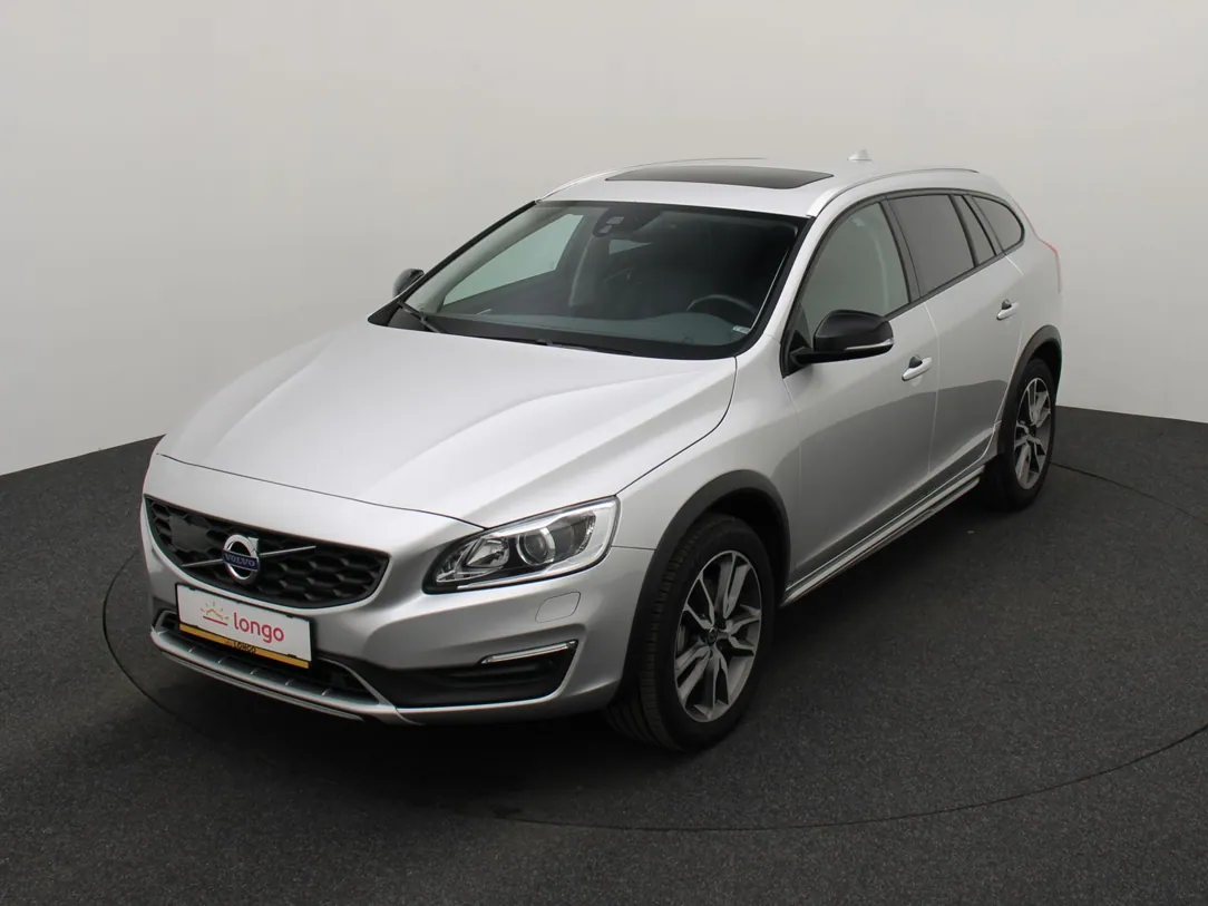 VOLVO V60 Cross Country Nordic+