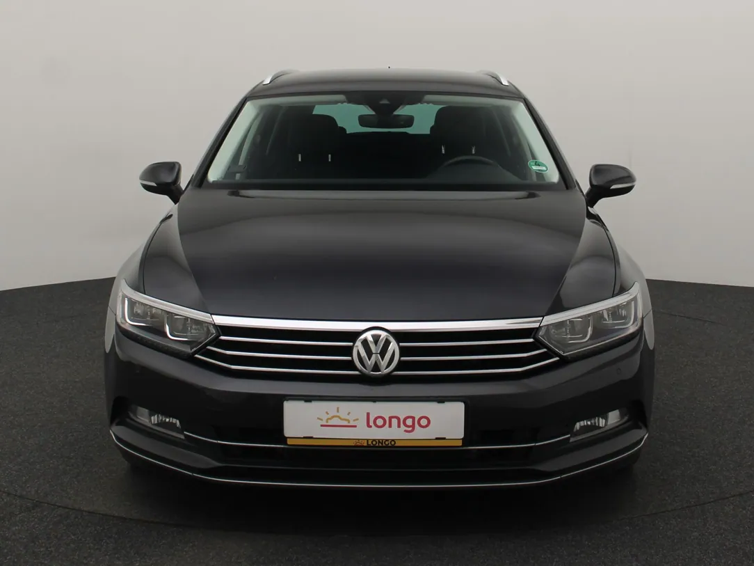 VOLKSWAGEN PASSAT B8 Highline