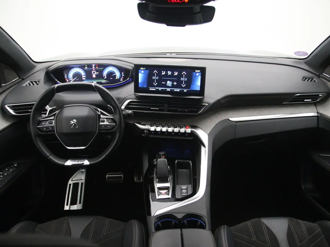 PEUGEOT 3008 GT Pack Business