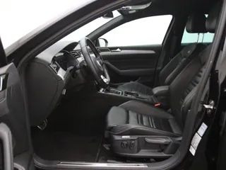 VOLKSWAGEN PASSAT B8 Business Edition R