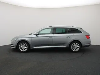 SKODA SUPERB Style