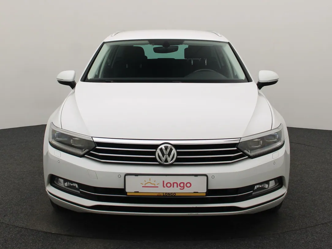 VOLKSWAGEN PASSAT B8 Comfortline Business