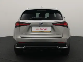 LEXUS NX300H Luxury Line