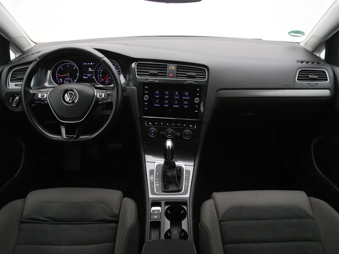 VOLKSWAGEN GOLF 7 Comfortline Business