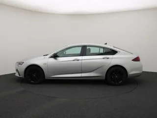 OPEL INSIGNIA Business Elegance