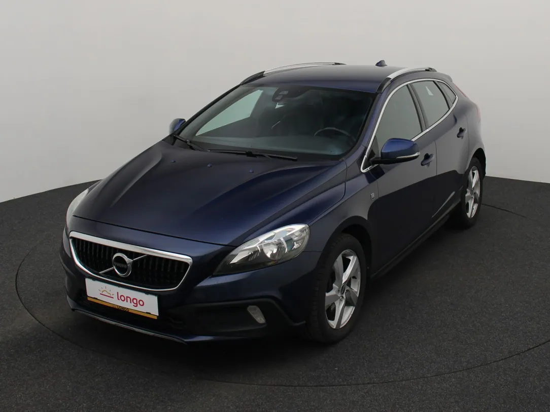 VOLVO V40 Cross Country