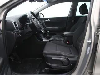 KIA SPORTAGE First Edition
