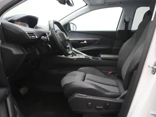 PEUGEOT 3008 Premium Avantage