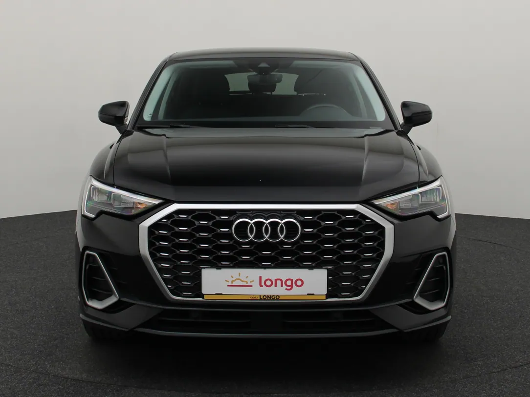AUDI Q3 S-Line Business